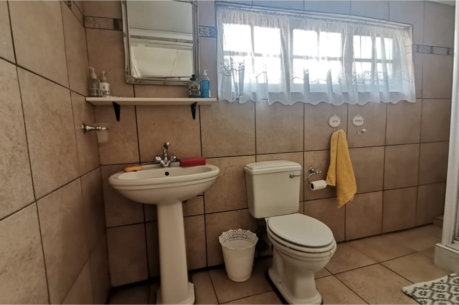 4 Bedroom Property for Sale in Deneysville Free State